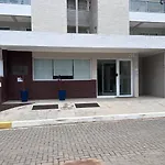 Ap. C/ Piscina 400M Praia