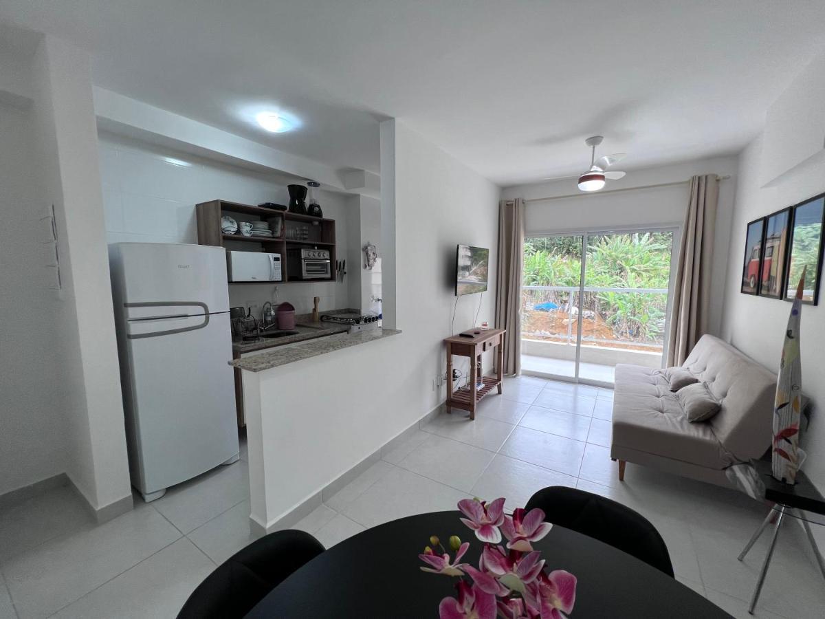 Apartamento Ap. C/ Piscina 400m *